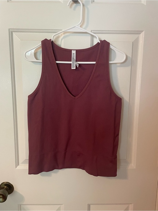 Athleta Tops - Athleta Ribbed V-Neck Tank Top - Mauve
